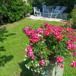  Appartamento Con Giardino A Boccadasse Italia